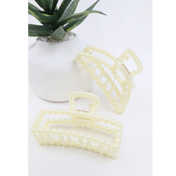 Pearl Claw Clip