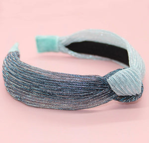Two-tone knot headband